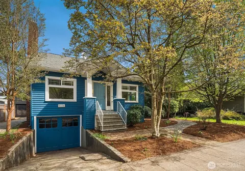 6216 33rd Ave NE, Seattle, WA 98115