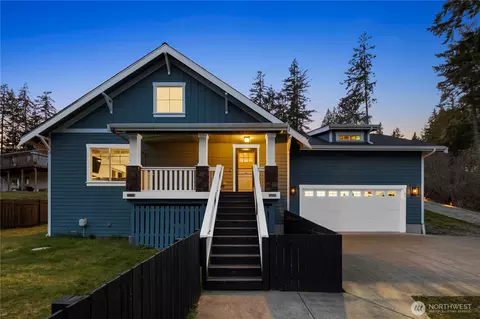 61 E Channel Dr, Allyn, WA 98524