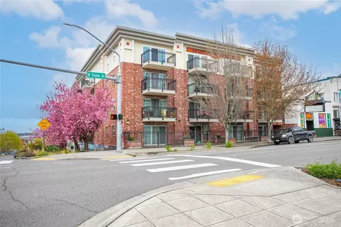 1001 N State St #207, Bellingham, WA 98225