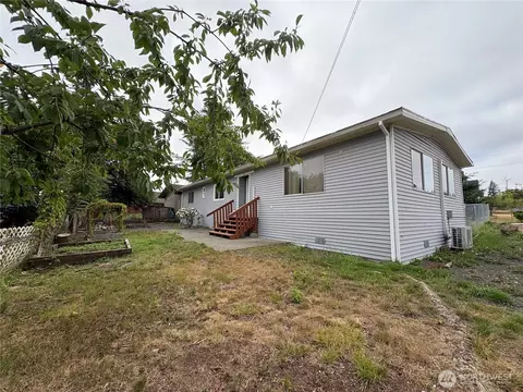 1824 Hay St, Shelton, WA 98584