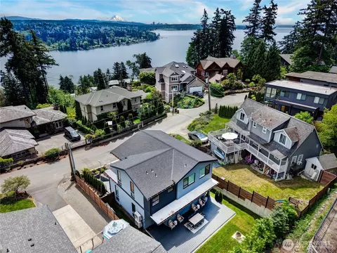 11855 89th Pl NE, Kirkland, WA 98034