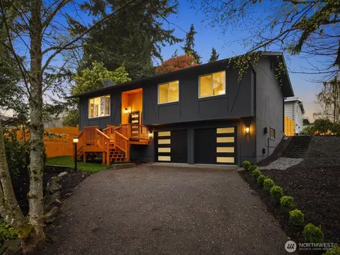 7211 182nd St SW, Edmonds, WA 98026