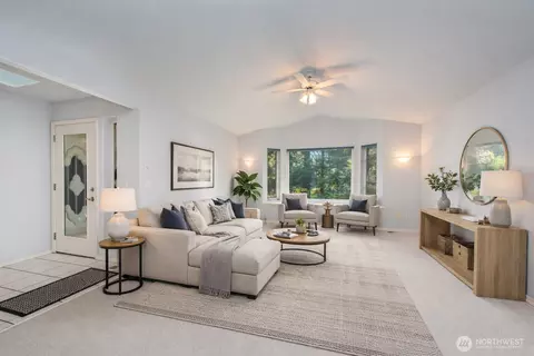 113 N Jensen Rd, Port Angeles, WA 98362