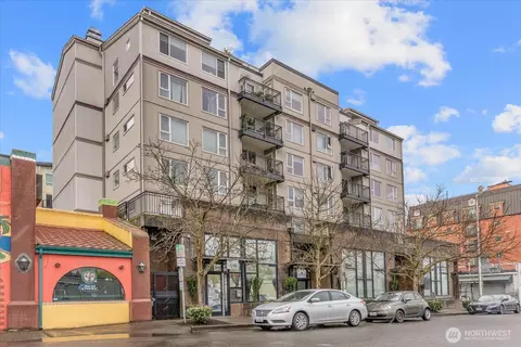12334 31st Ave NE #409, Seattle, WA 98125