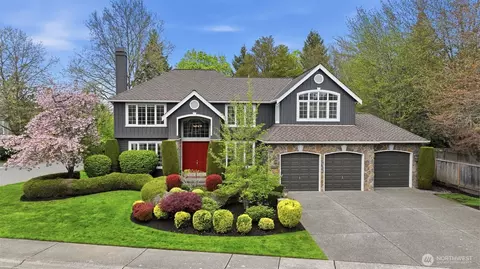 24608 SE 2nd Pl, Sammamish, WA 98074