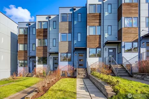 4274 NE 50th St, Seattle, WA 98105