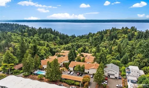 13235 12th Ave SW #522, Burien, WA 98146