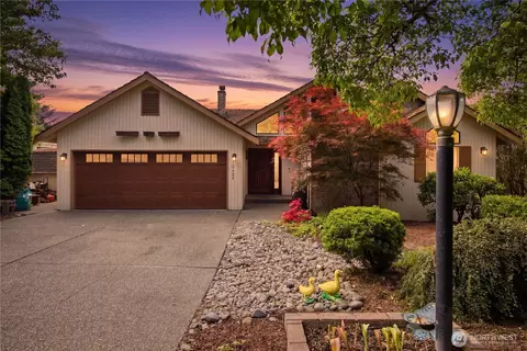 10422 45th Street Ct E, Edgewood, WA 98372