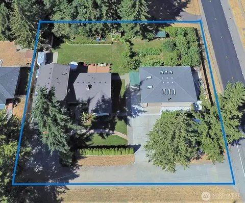 11858 SE 236th St, Kent, WA 98031