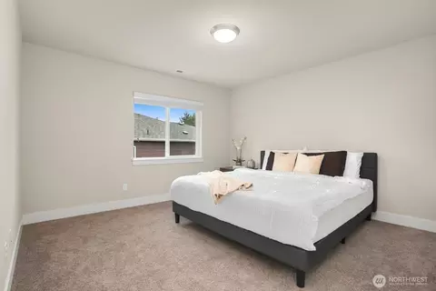 Bedroom - 4014 223rd Pl SE, Bothell, WA 98021 photo 5 of 6