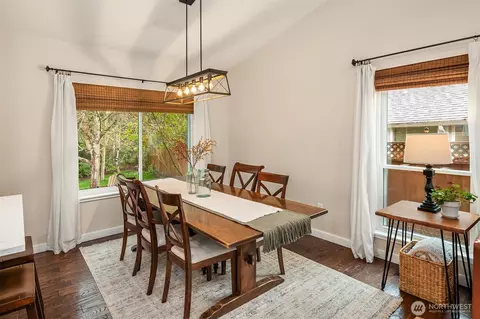 Dining - 14522 56th Ave SE, Everett, WA 98208 photo 1 of 1