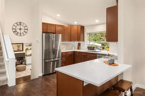 Kitchen - 14522 56th Ave SE, Everett, WA 98208 photo 4 of 4