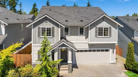 8223 49th St NE, Marysville, WA 98270
