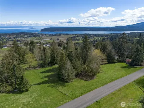 9999 Elks Pass Rd, Sequim, WA 98382