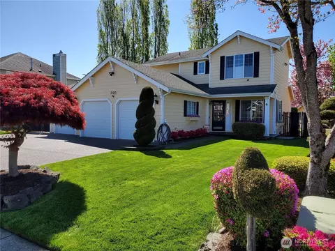 3120 Chelsea Ln, Enumclaw, WA 98022