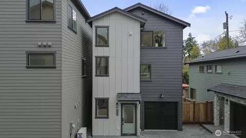 2731 NE 87th St, Seattle, WA 98115