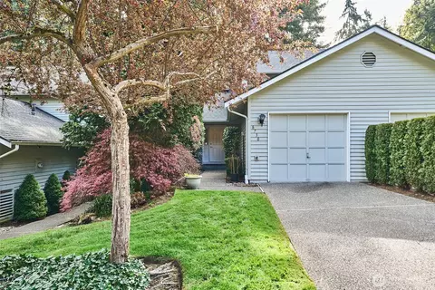 8730 133rd Ave NE, Redmond, WA 98052