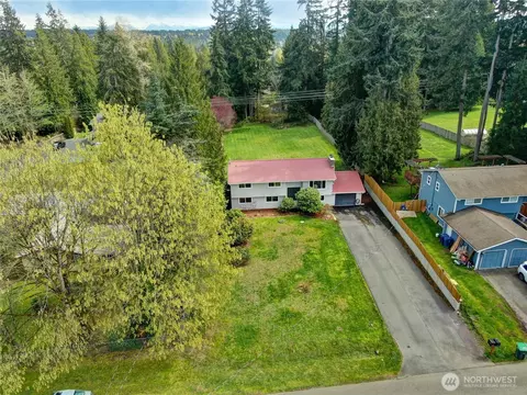 View/Area - 21023 46th Ave SE, Bothell, WA 98021 photo 1 of 1