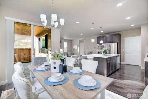 Dining - 4117 177 Pl SE, Bothell, WA 98012 photo 1 of 1