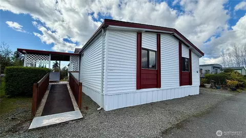 3715 152nd St NE #27, Marysville, WA 98271