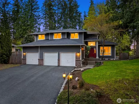 27815 NE 30th St, Redmond, WA 98053