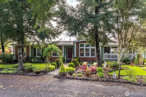 138 Twin Peaks Rd, Toledo, WA 98591