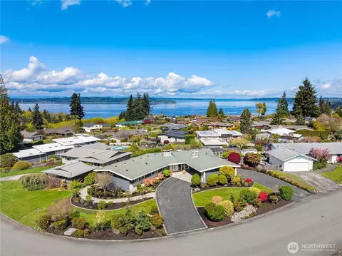806 S 295th Pl, Federal Way, WA 98003
