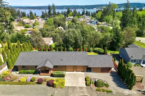162 N Andrew Ave, Port Townsend, WA 98368