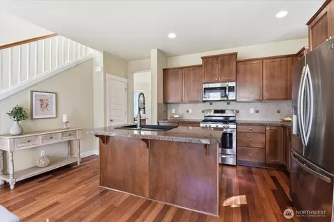 Kitchen - 13719 33rd Dr SE, Mill Creek, WA 98012 photo 3 of 3