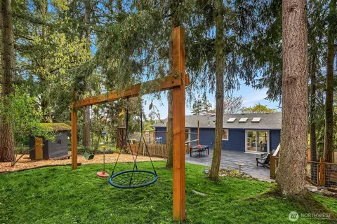 Exterior - 23705 7th Ave W, Bothell, WA 98021 photo 13 of 15