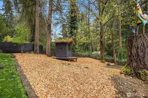 Exterior - 23705 7th Ave W, Bothell, WA 98021 photo 11 of 15