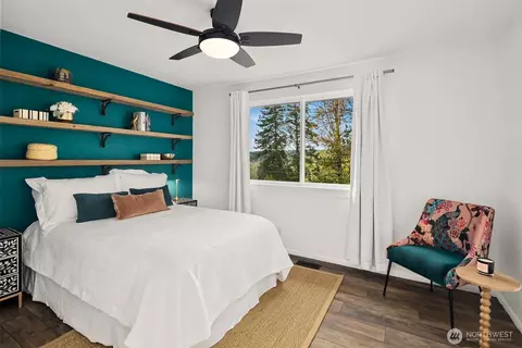 Bedroom - 23705 7th Ave W, Bothell, WA 98021 photo 1 of 4