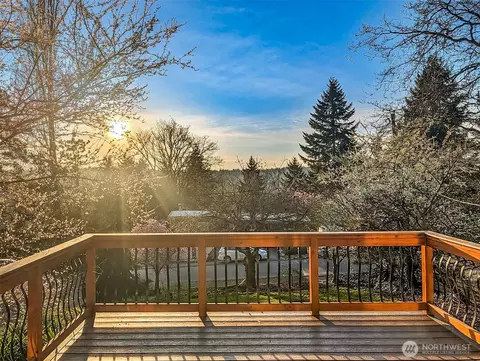 Exterior - 23705 7th Ave W, Bothell, WA 98021 photo 5 of 15