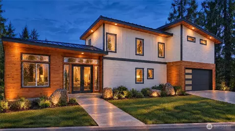 14198 Olalla Crest Ln SE, Olalla, WA 98359