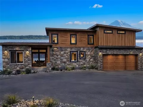 14198 Olalla Crest Ln SE, Olalla, WA 98359
