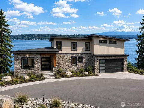 14198 Olalla Crest Ln SE, Olalla, WA 98359