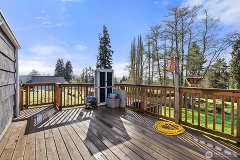 Exterior - 3306 Romane Rd, Raymond, WA 98577 photo 3 of 11