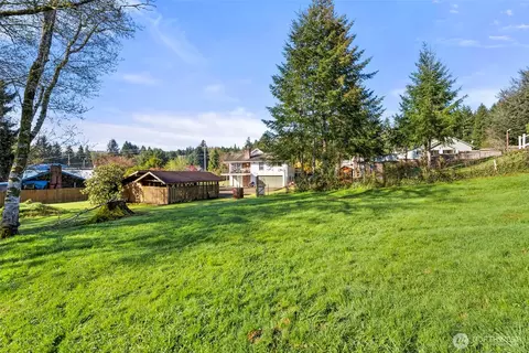 Exterior - 3306 Romane Rd, Raymond, WA 98577 photo 5 of 11