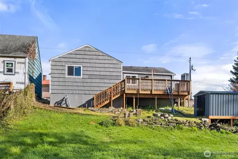 Exterior - 3306 Romane Rd, Raymond, WA 98577 photo 7 of 11
