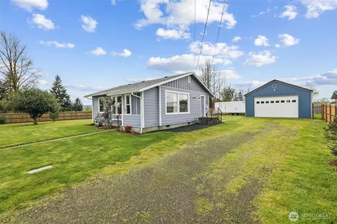 309 S 5th St, Elma, WA 98541