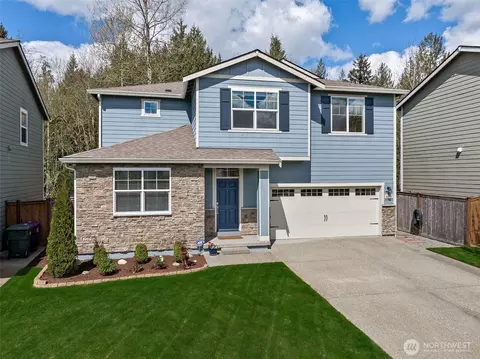 6513 Summerwood Dr E, Puyallup, WA 98373