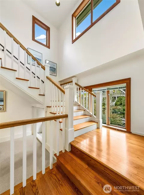 2046 26th Ave E, Seattle, WA 98112 photo 22