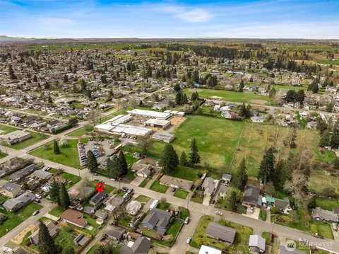 View/Area - 3011 Division St, Enumclaw, WA 98022 photo 3 of 3