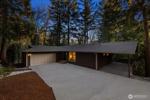25529 SE 159th St, Issaquah, WA 98027