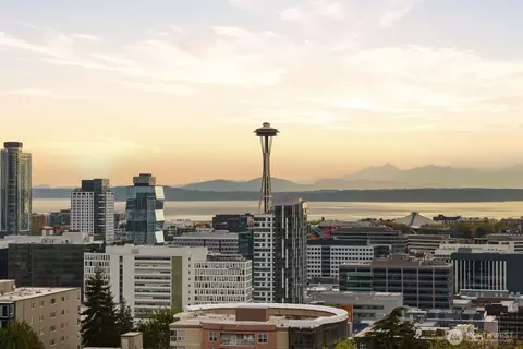 601 Belmont Ave E #B7, Seattle, WA 98102