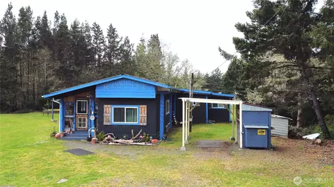 1502 300th Pl, Ocean Park, WA 98640