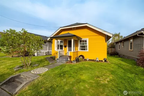 Exterior - 2317 Fulton St, Everett, WA 98201 photo 1 of 7