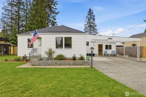 1916 Wilson Ave, Enumclaw, WA 98022