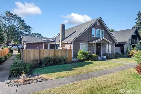 6502 Avondale Rd SW #4, Lakewood, WA 98499