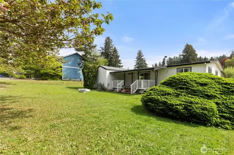 5000 Hansberry St NW, Bremerton, WA 98311